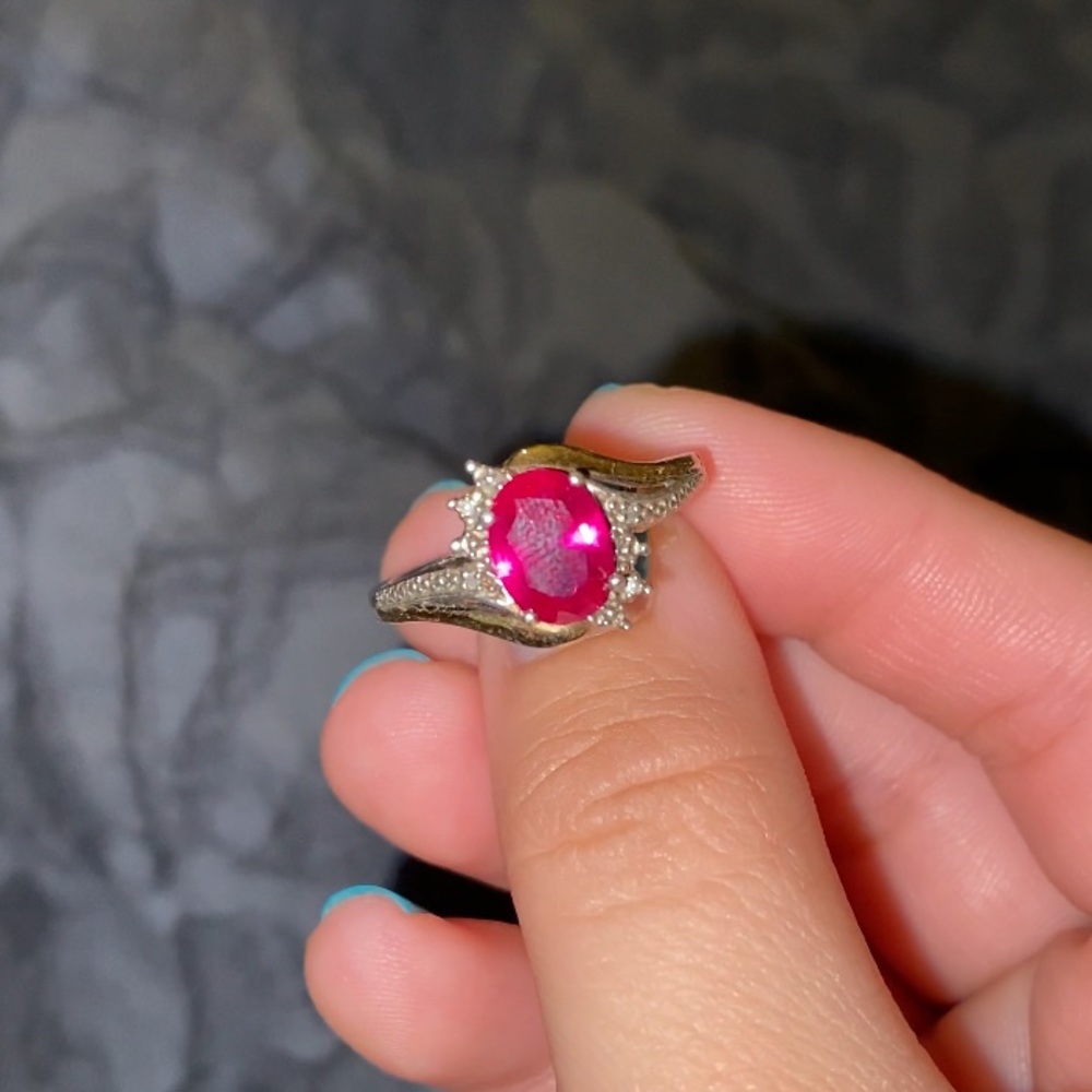 10K gold ruby ring